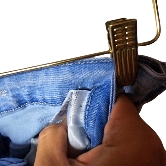 Old Navy Skinny Fit Denim Jean's. Perfect Condition! - Picture 4 of 6